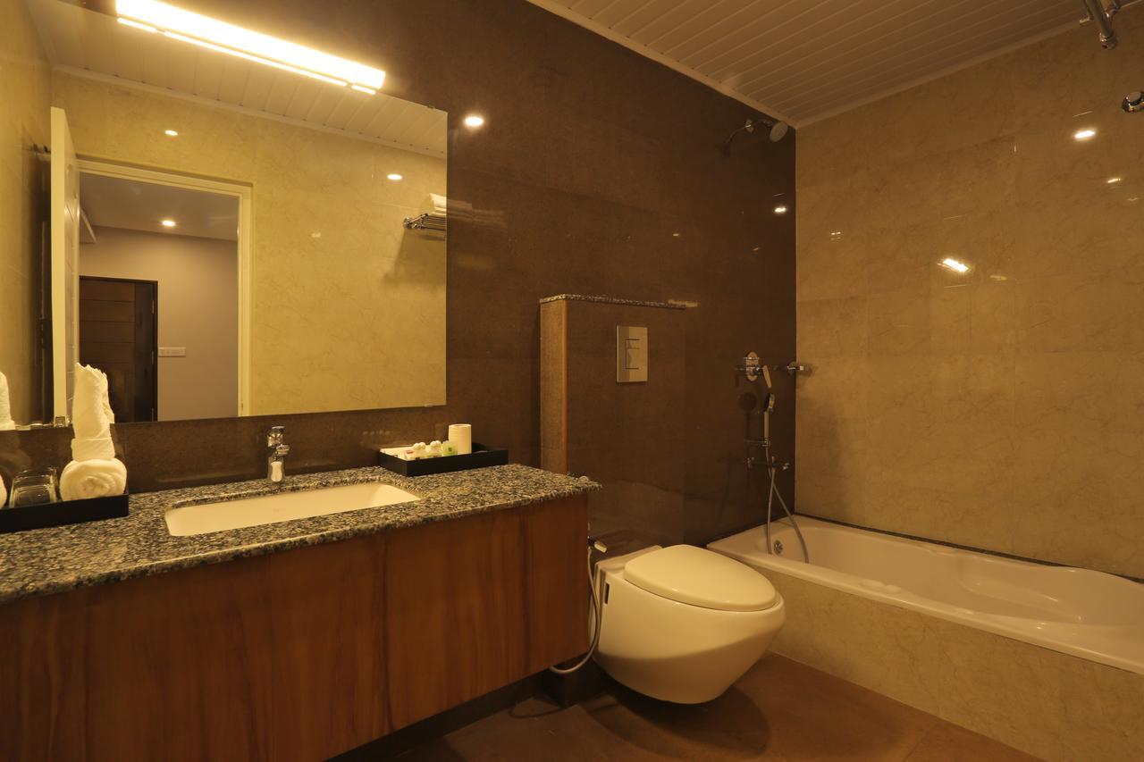 All Season'S D'Fort Ayurvedic Resort Kollam Exterior photo